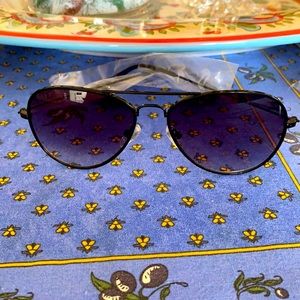 ✨DIFF Eyeware CRUZ🕶✨